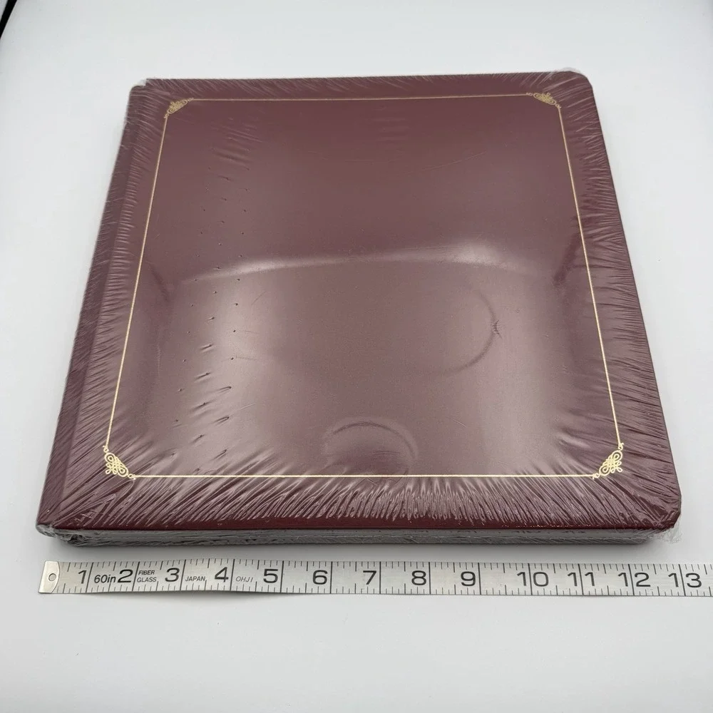 CREATIVE MEMORIES Scrapbook Album w/Pages‎ Burgundy w/ Gold Trim